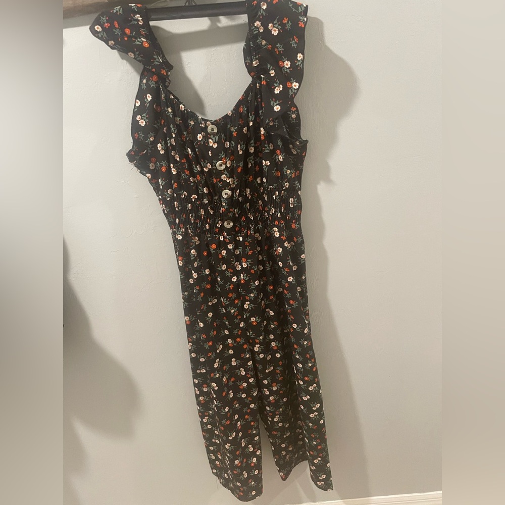 Jumpsuit - Picture 3 of 3